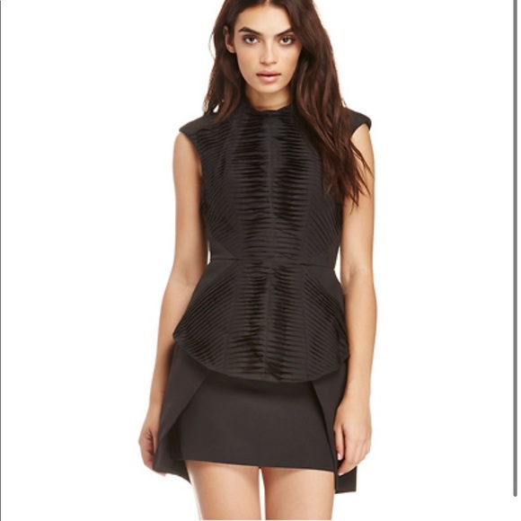 cameo Dresses & Skirts - Cameo black dress